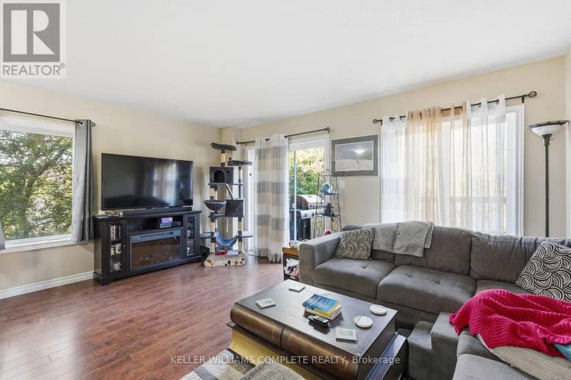 116 - 20 McConkey Crescent — photo 12 of 32