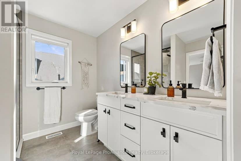 14 Horton Court — photo 23 of 40