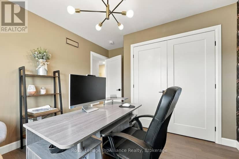 14 Horton Court — photo 29 of 40