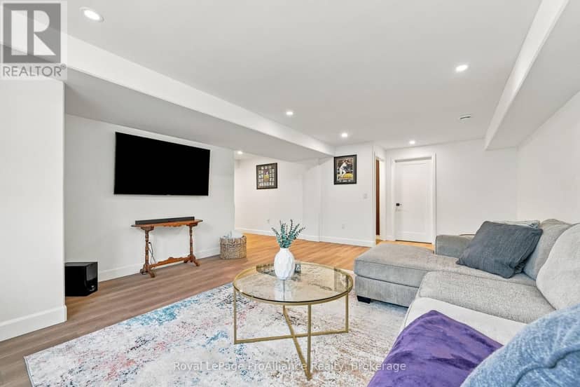 14 Horton Court — photo 32 of 40