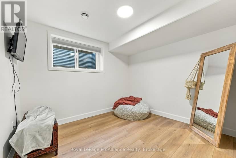 14 Horton Court — photo 39 of 40