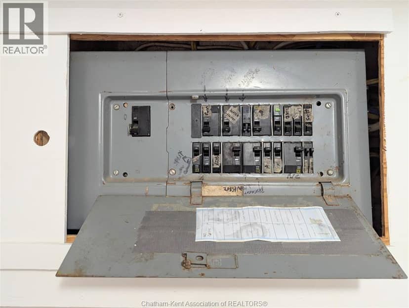 26 Priscilla STREET — photo 23 of 30