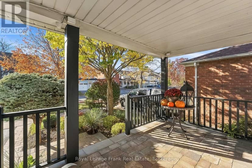 92 Warwick Avenue, Ajax, photo 5