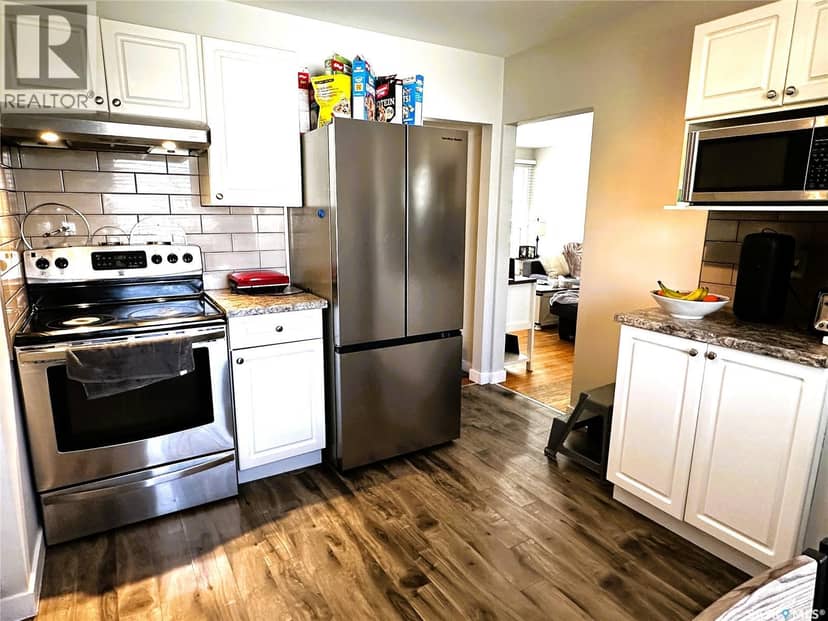 3818 Normandy AVENUE — photo 10 of 40