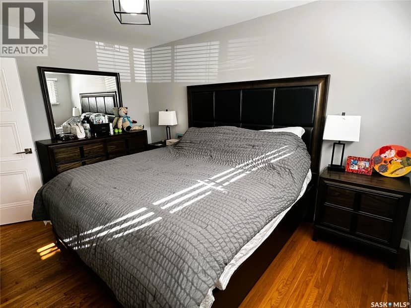 3818 Normandy AVENUE — photo 24 of 40