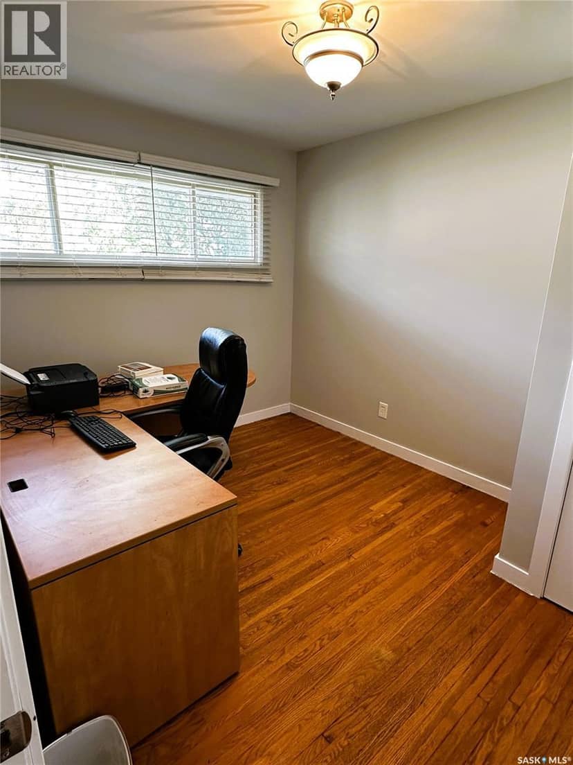 3818 Normandy AVENUE — photo 26 of 40