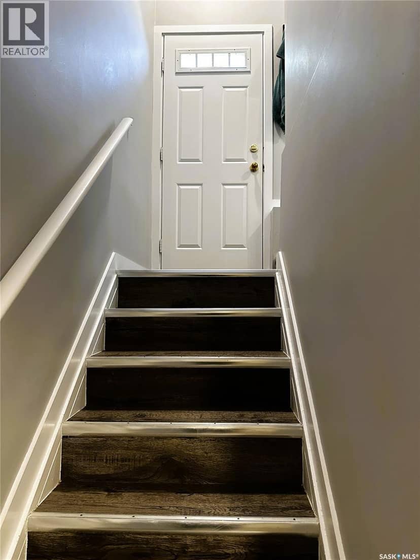 3818 Normandy AVENUE — photo 32 of 40