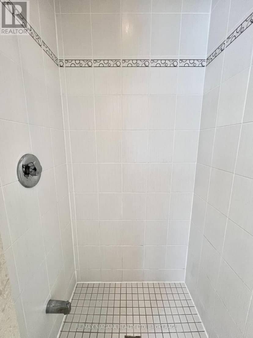 11 Keith Crescent — photo 29 of 39