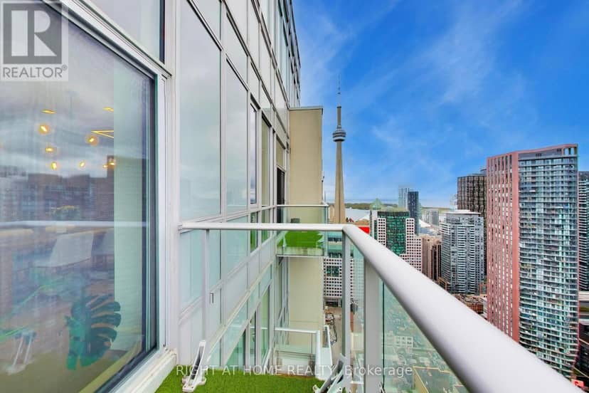 PH102 - 30 Nelson Street, Toronto, photo 4