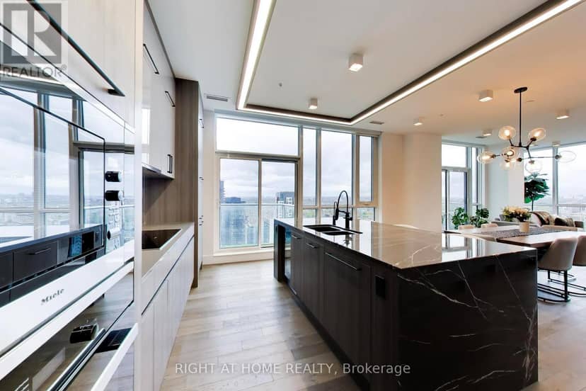PH102 - 30 Nelson Street, Toronto, photo 5