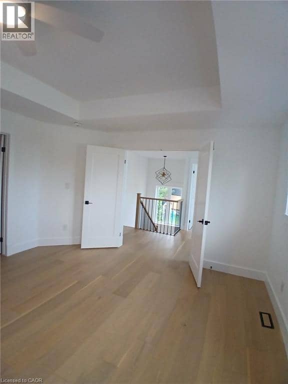 143 MARGARET Avenue — photo 10 of 11
