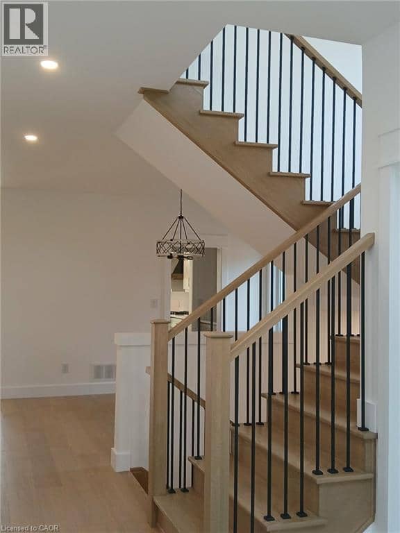 143 MARGARET Avenue — photo 11 of 11