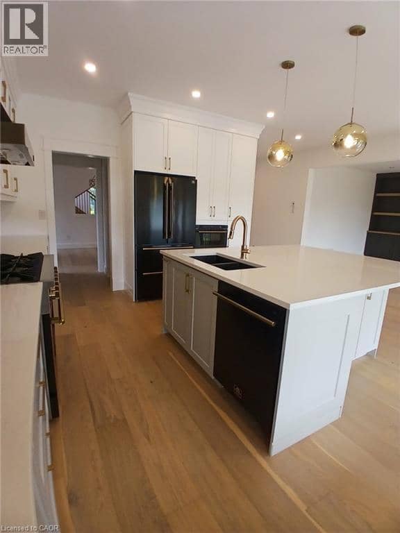 143 MARGARET Avenue, Stoney Creek, photo 3