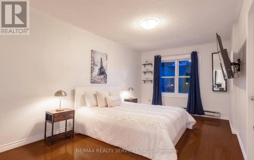 40 - 5659 Glen Erin Drive — photo 15 of 31