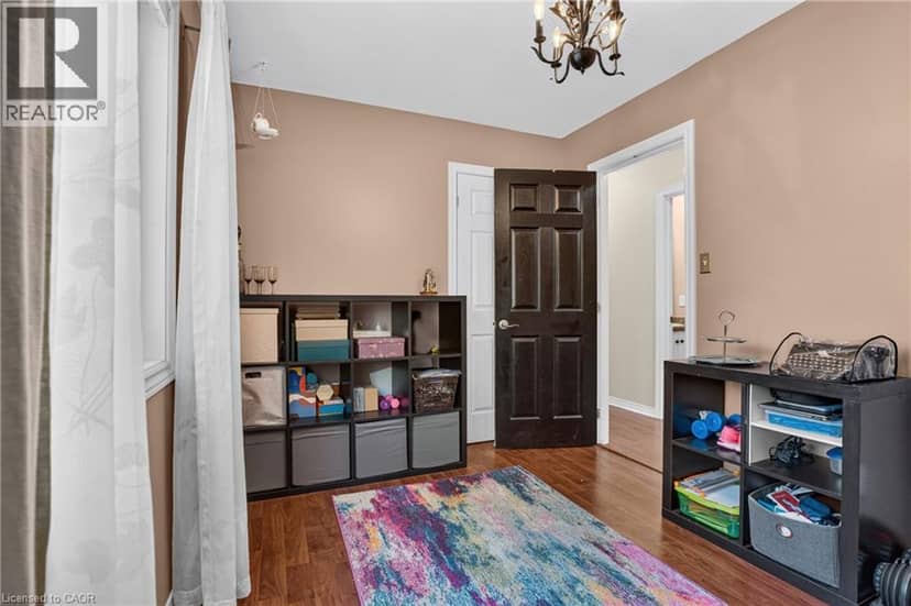26 HURON Street — photo 21 of 40