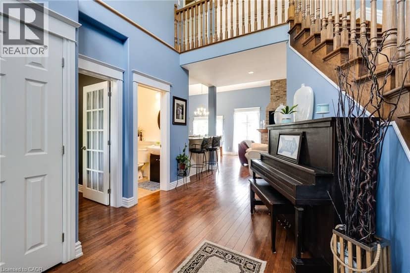 1026 BEACH Boulevard — photo 6 of 40
