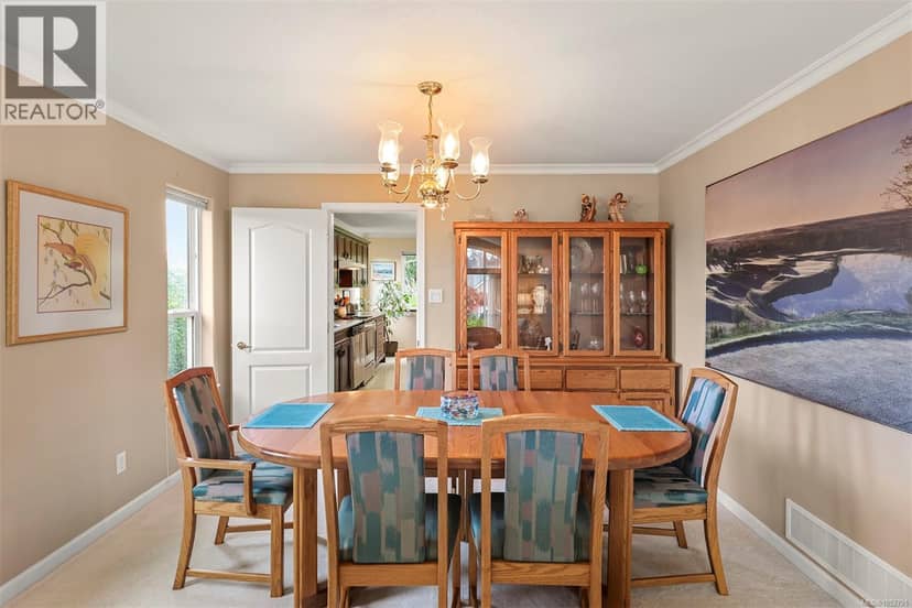 495 Troon Close — photo 37 of 40