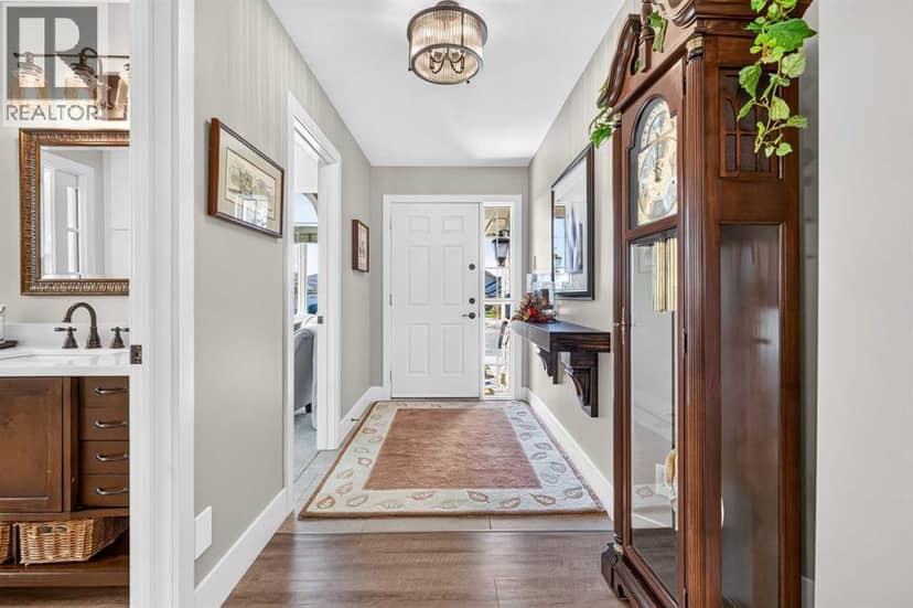 342 Hawkside Mews NW, Calgary, photo 3