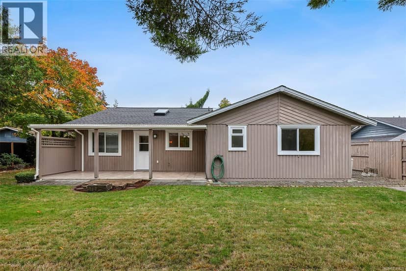 765 Nicolls Dr — photo 16 of 39