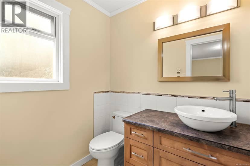 765 Nicolls Dr — photo 31 of 39