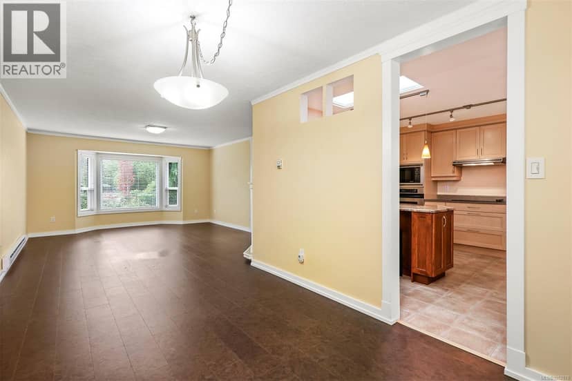 765 Nicolls Dr — photo 28 of 39