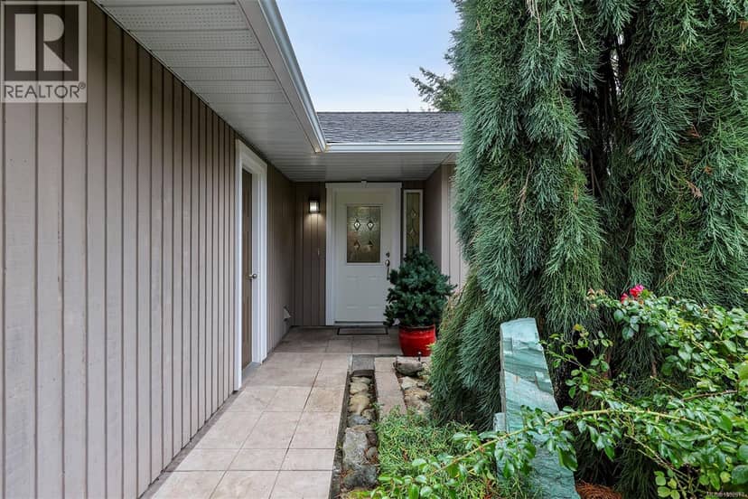 765 Nicolls Dr — photo 10 of 39