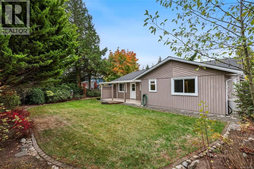 765 Nicolls Dr — photo 9 of 39