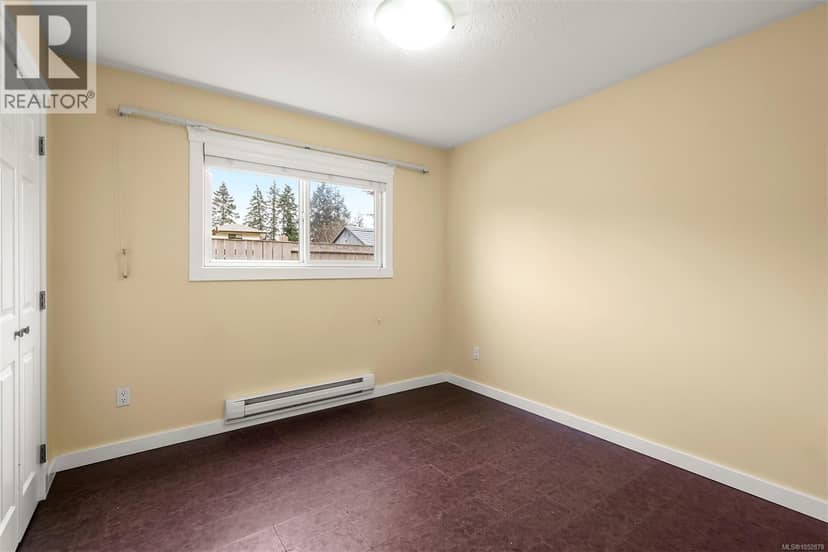 765 Nicolls Dr — photo 37 of 39