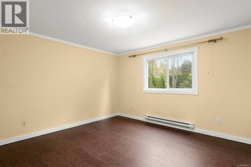 765 Nicolls Dr — photo 33 of 39