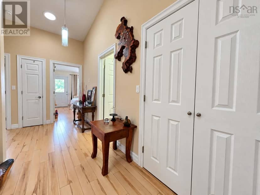 8 Covington Place — photo 21 of 37