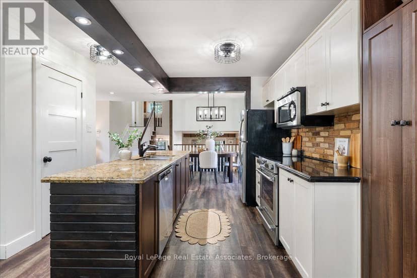 1464 Trowbridge Drive — photo 4 of 40