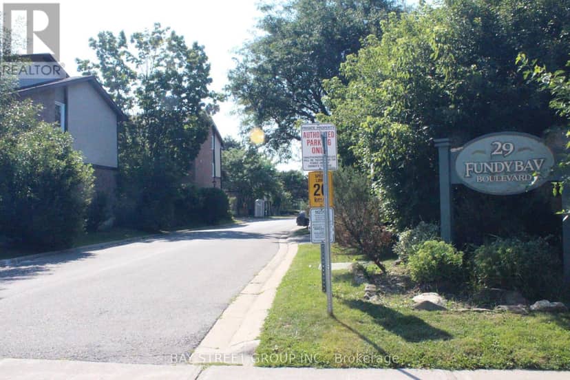 Unit 44 - 29 Fundy Bay Boulevard, Toronto, photo 2