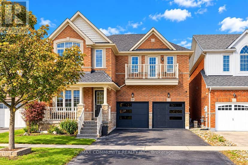 69 Ken Laushway Avenue, Whitchurch-Stouffville