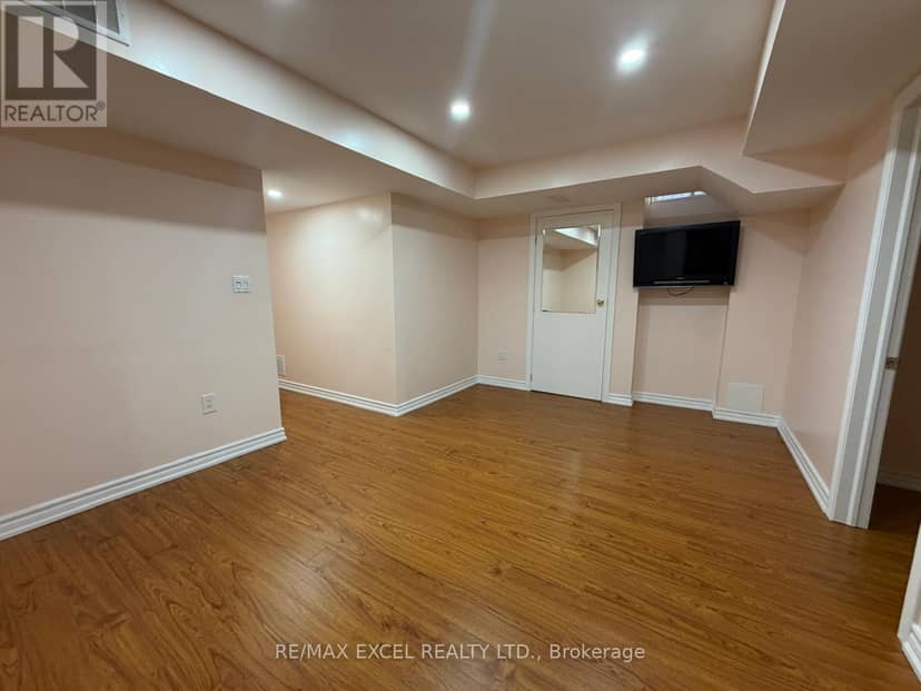 15 Zeng Cheng Drive — photo 23 of 27