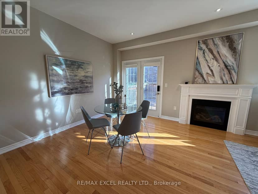 15 Zeng Cheng Drive, Markham, photo 8