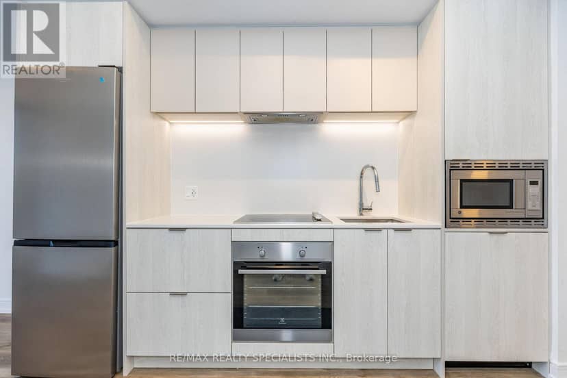 1404 - 1 Jarvis Street — photo 19 of 40
