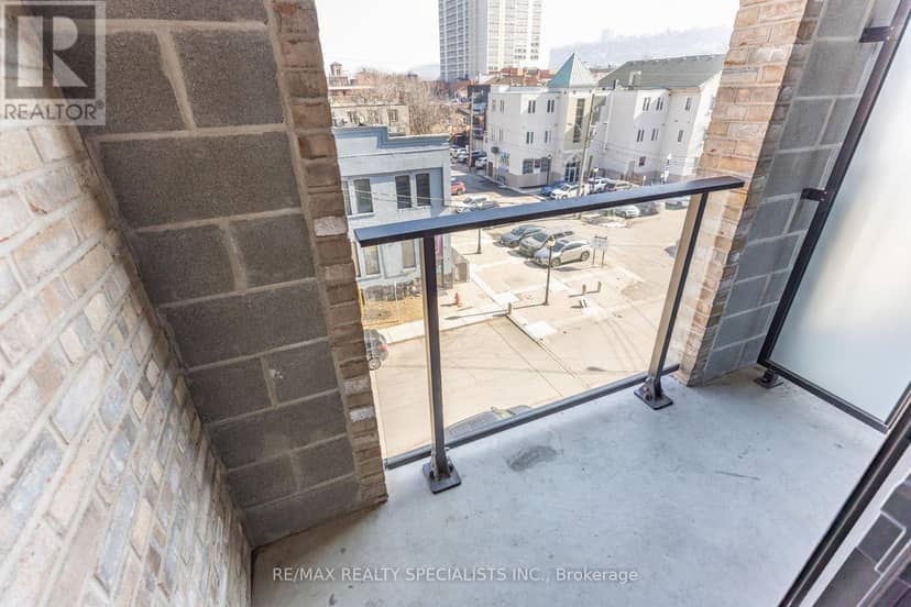 1404 - 1 Jarvis Street — photo 35 of 40