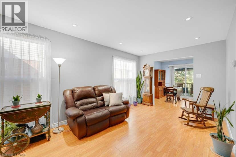 609 ROSEHEATH Drive, Milton, photo 6