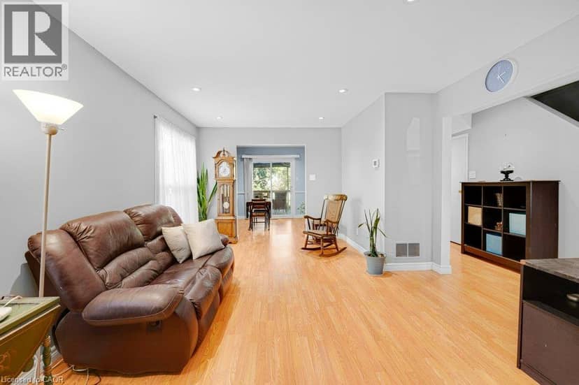 609 ROSEHEATH Drive, Milton, photo 7
