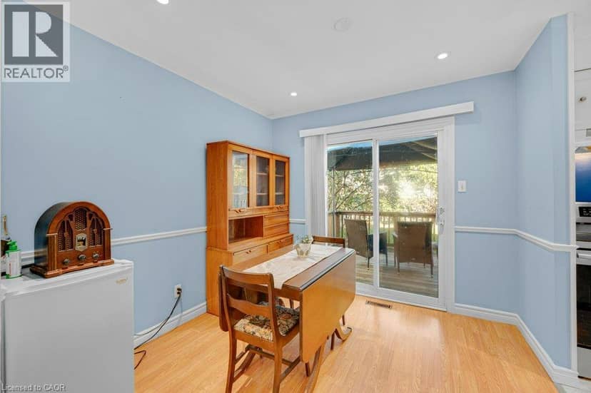609 ROSEHEATH Drive, Milton, photo 8