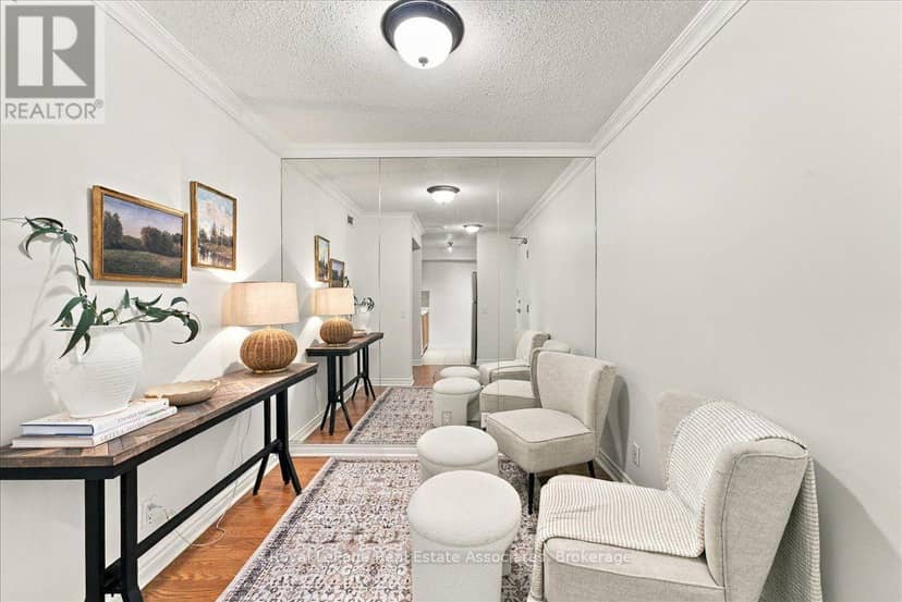 1322 - 18 Mondeo Drive — photo 12 of 40
