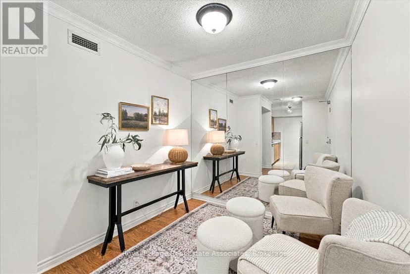1322 - 18 Mondeo Drive — photo 13 of 40
