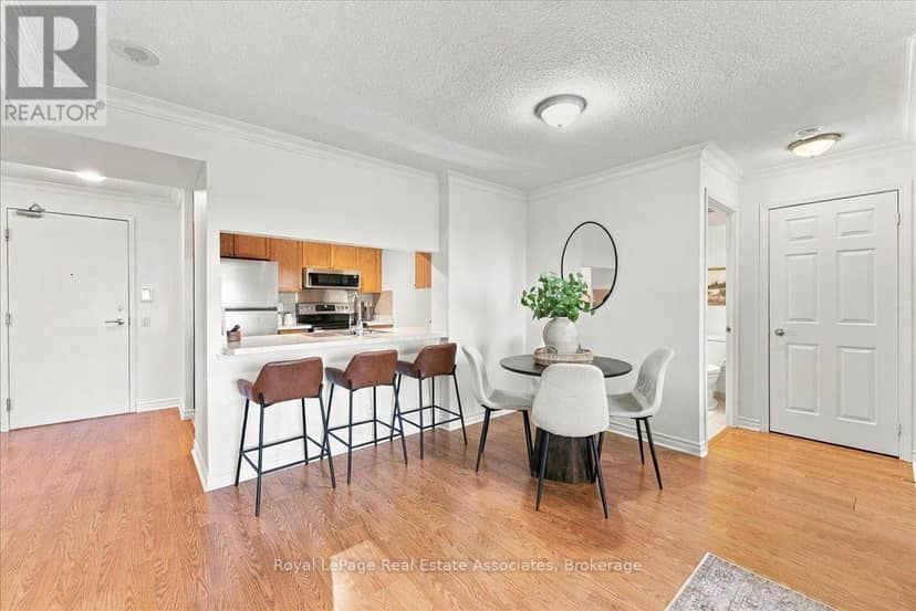 1322 - 18 Mondeo Drive — photo 15 of 40
