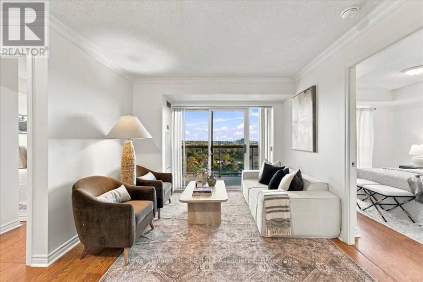 1322 - 18 Mondeo Drive — photo 20 of 40