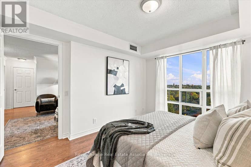 1322 - 18 Mondeo Drive — photo 23 of 40
