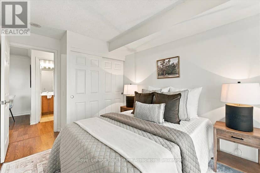 1322 - 18 Mondeo Drive — photo 27 of 40