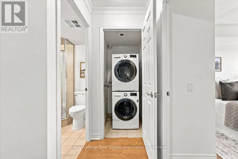 1322 - 18 Mondeo Drive — photo 29 of 40