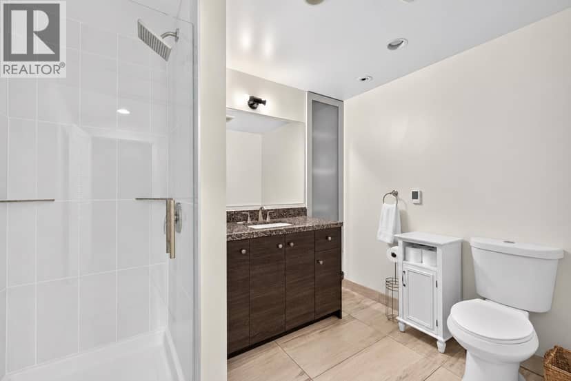 530 Vernon Drive — photo 24 of 38