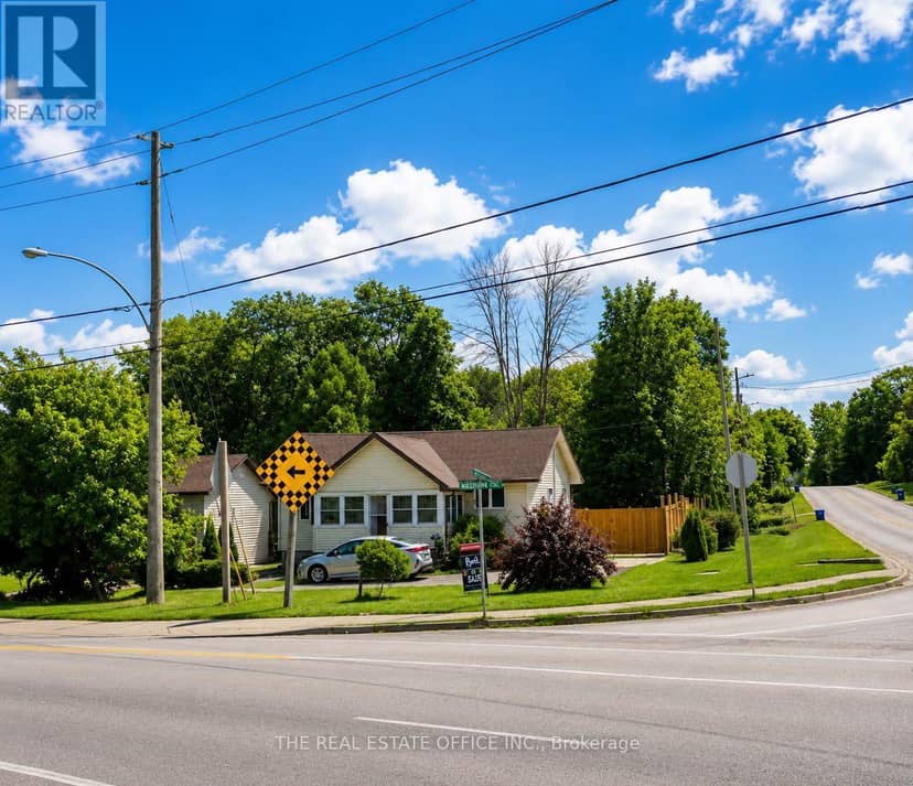 265 Pasadena Drive, Georgina