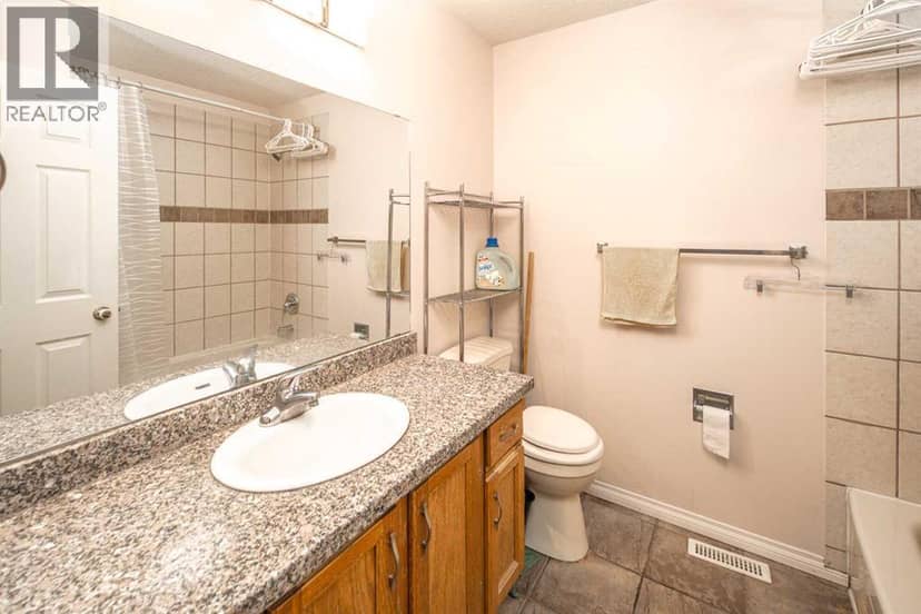 28 Hawkcliff Place NW — photo 15 of 28